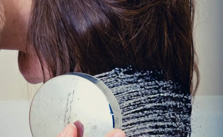 Reiswasser für Haare - Was es wirklich bringt & wie es geht