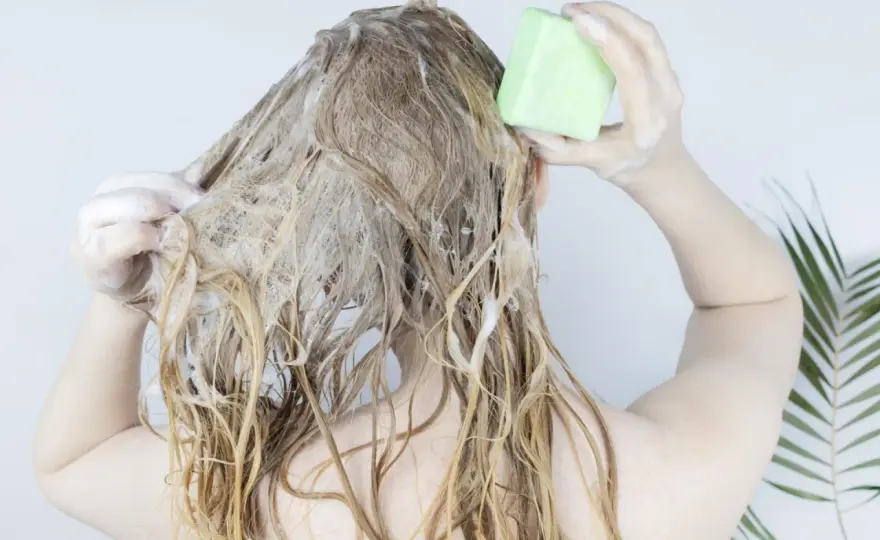 DIY-Shampoo: Welche Methode passt zu dir?